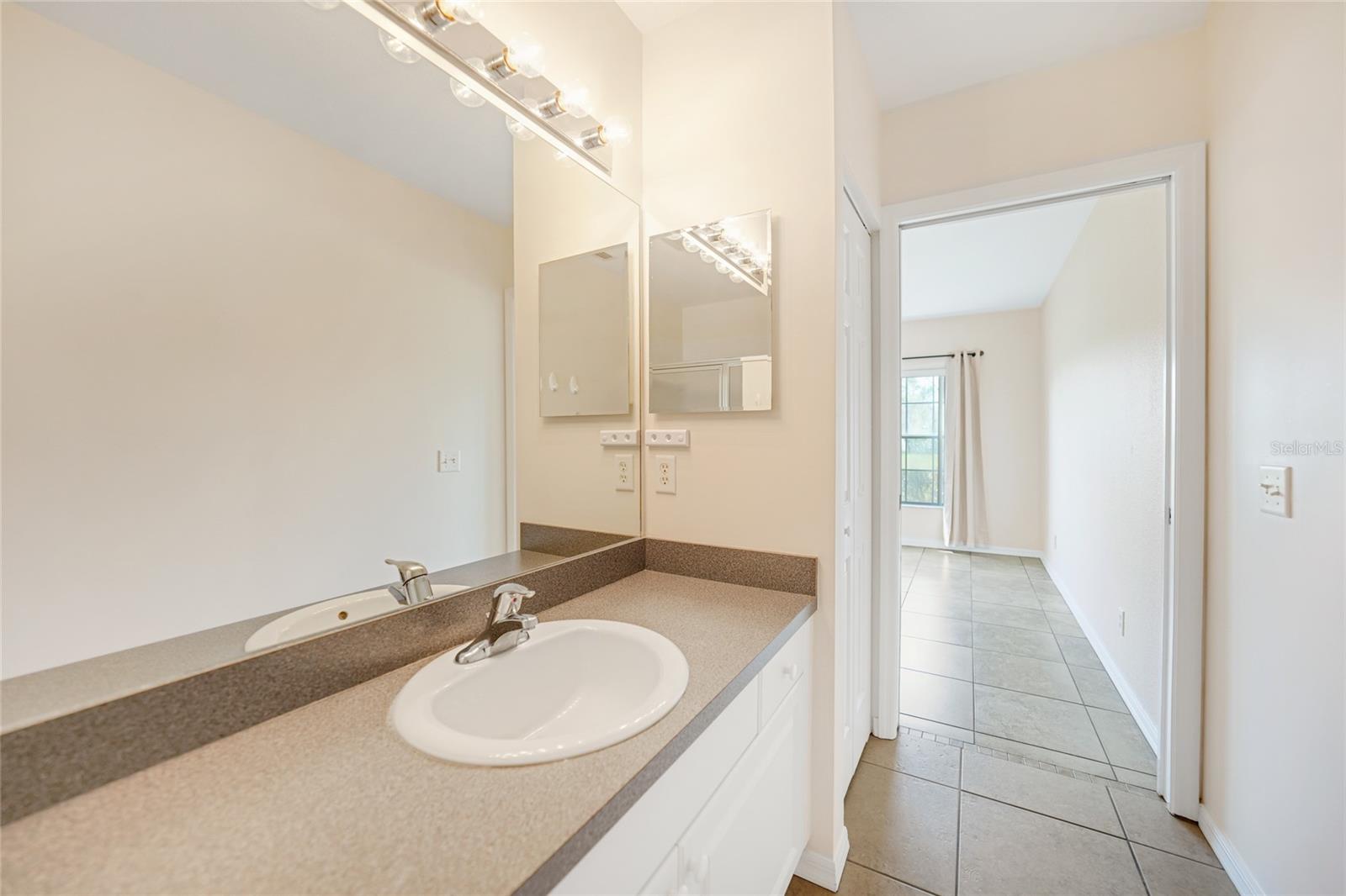 2061 WILLOW HAMMOCK CIR #105, PUNTA GORDA, FL, 33983