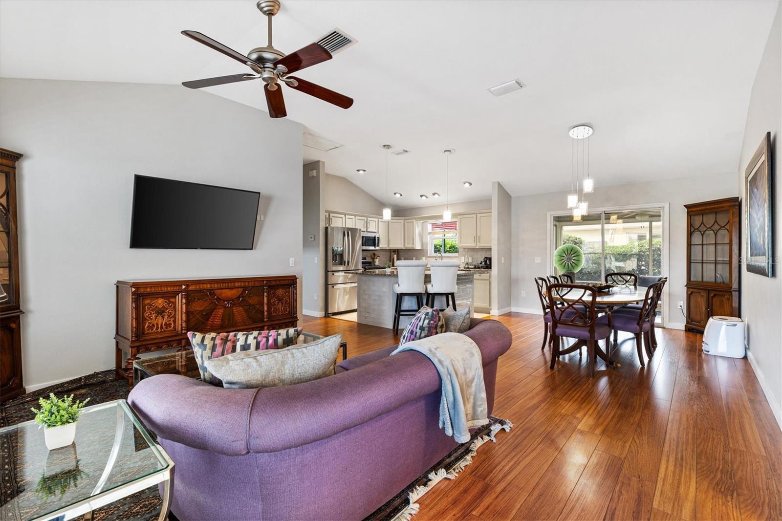 3108 MELVILLE LOOP, THE VILLAGES, FL, 32162