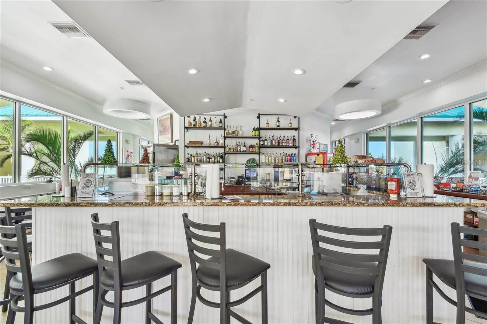 12000 GULF BLVD #304-W, TREASURE ISLAND, FL, 33706