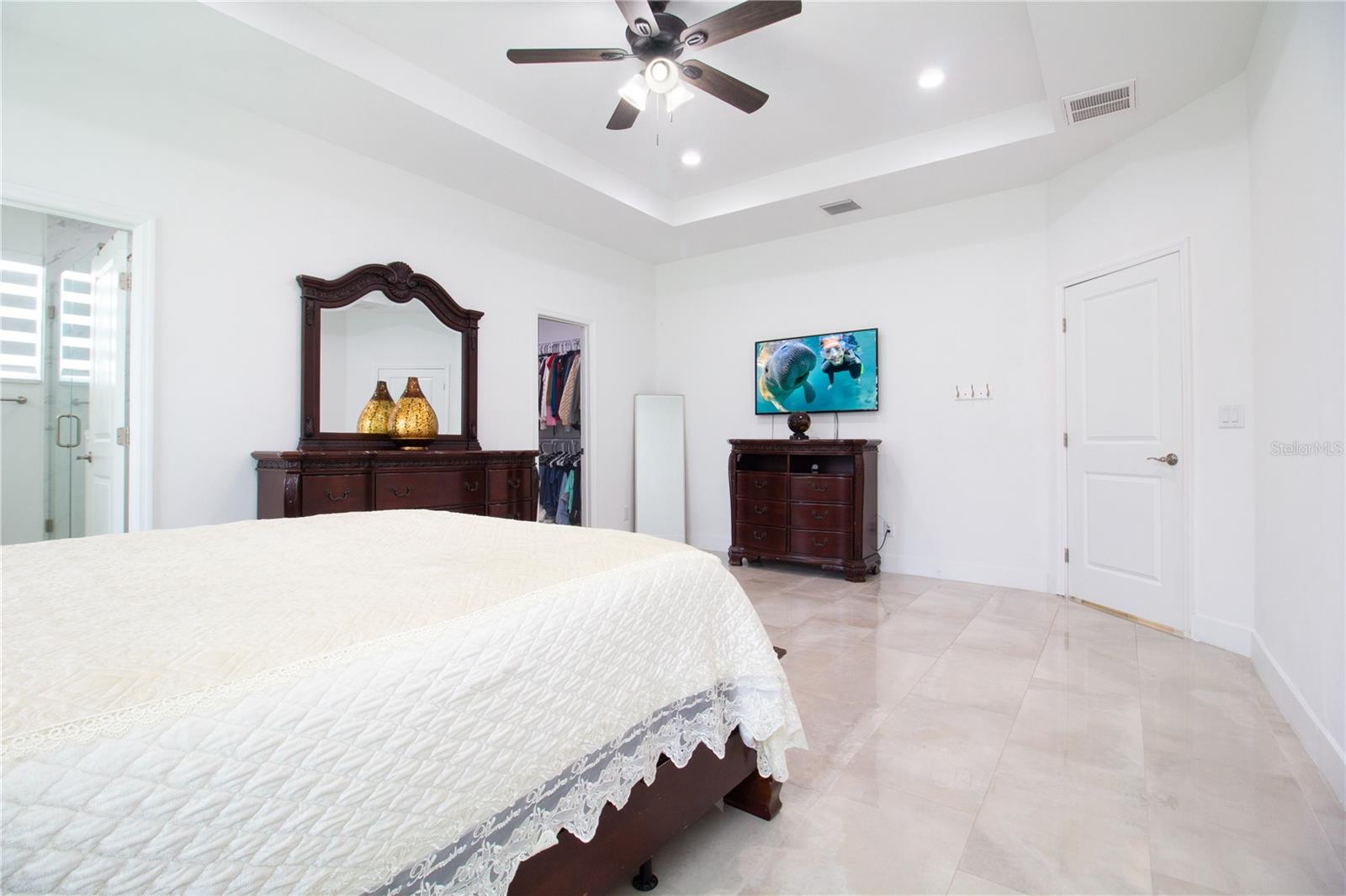 8920 N NEWPORT AVE, TAMPA, FL, 33604