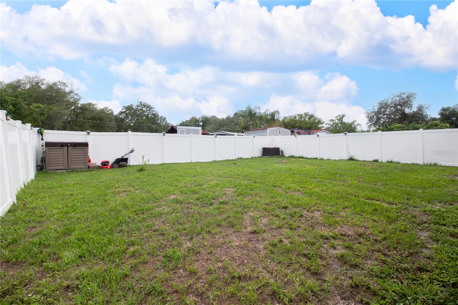 8920 N NEWPORT AVE, TAMPA, FL, 33604