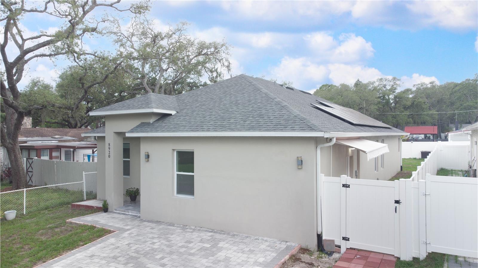 8920 N NEWPORT AVE, TAMPA, FL, 33604