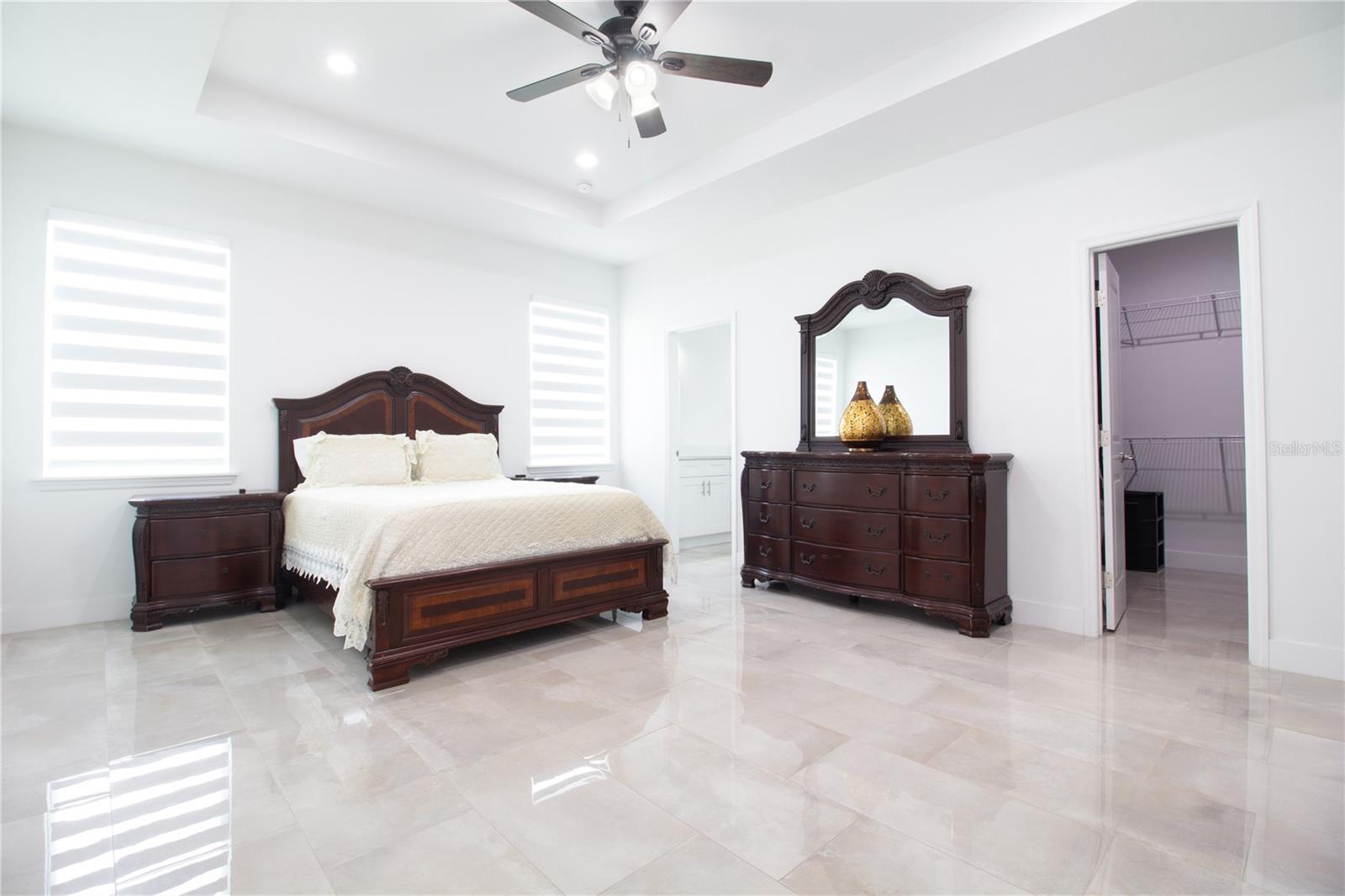 8920 N NEWPORT AVE, TAMPA, FL, 33604