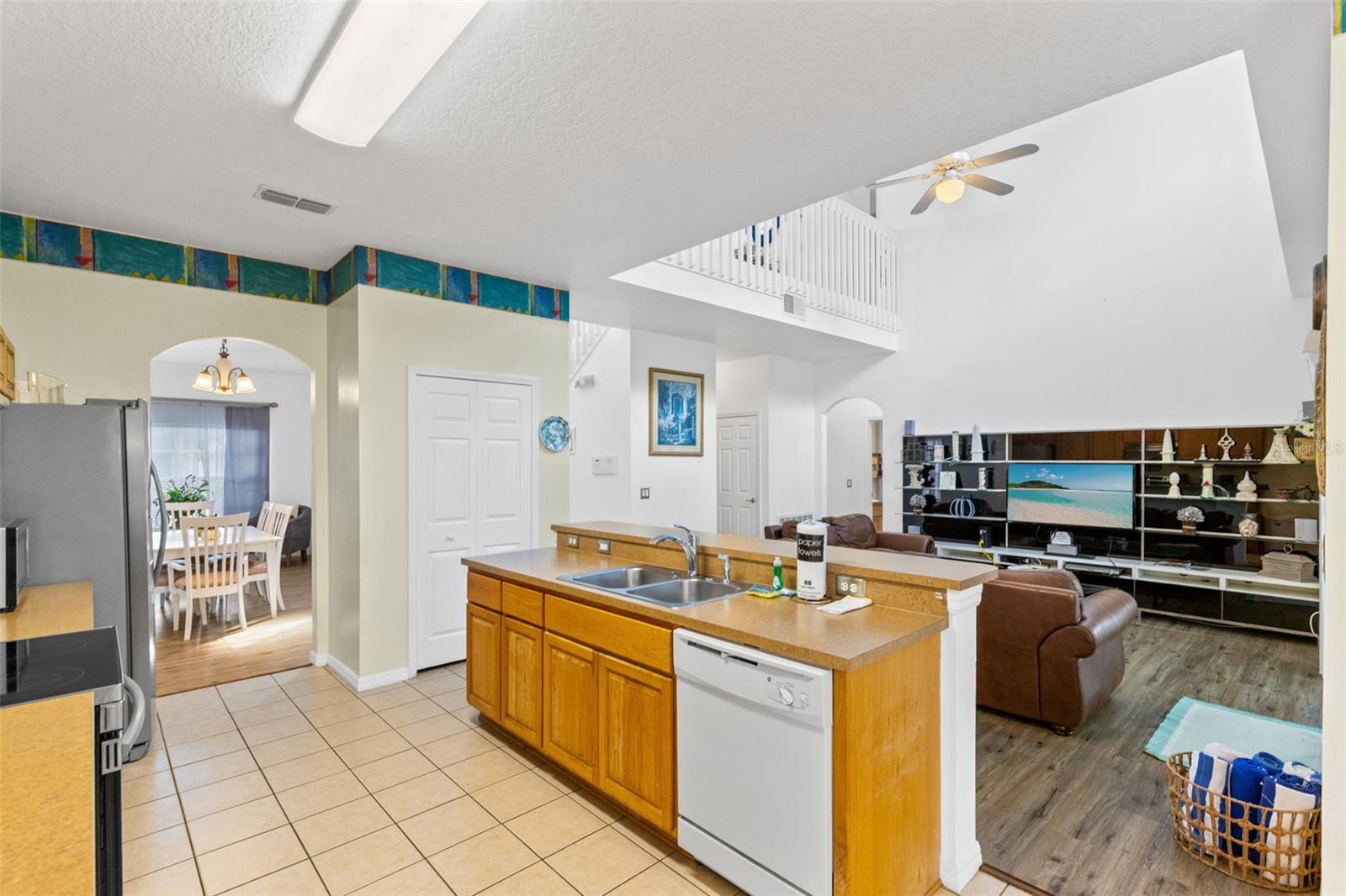 4602 CUMBRIAN LAKES DR, KISSIMMEE, FL, 34746