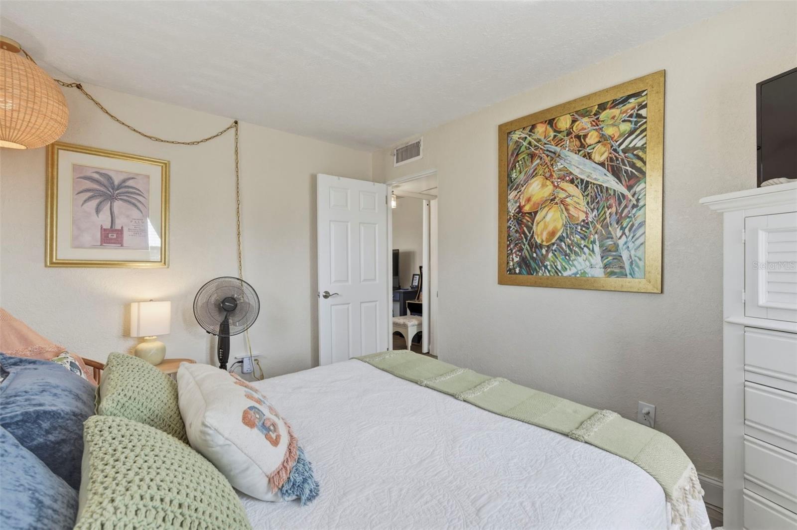 6800 SUNSET WAY #106, ST PETE BEACH, FL, 33706