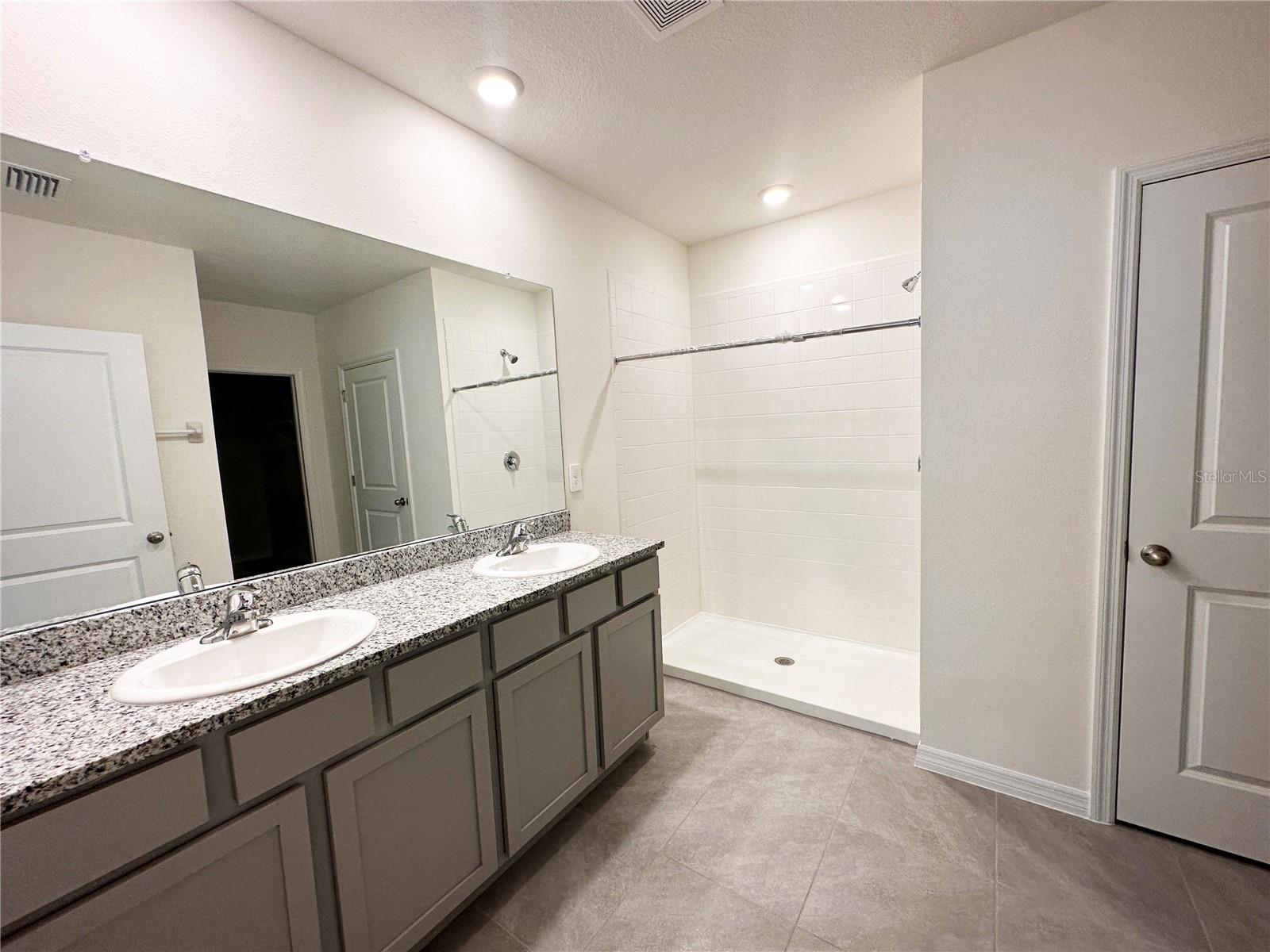 5105 VECCHIO CT, BRADENTON, FL, 34211