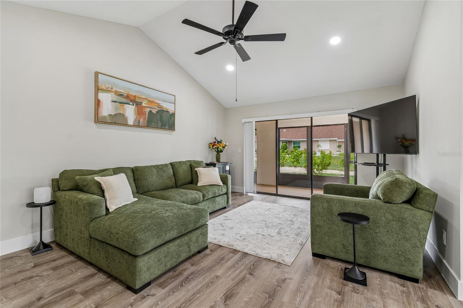1915 W DEL WEBB BLVD, SUN CITY CENTER, FL, 33573