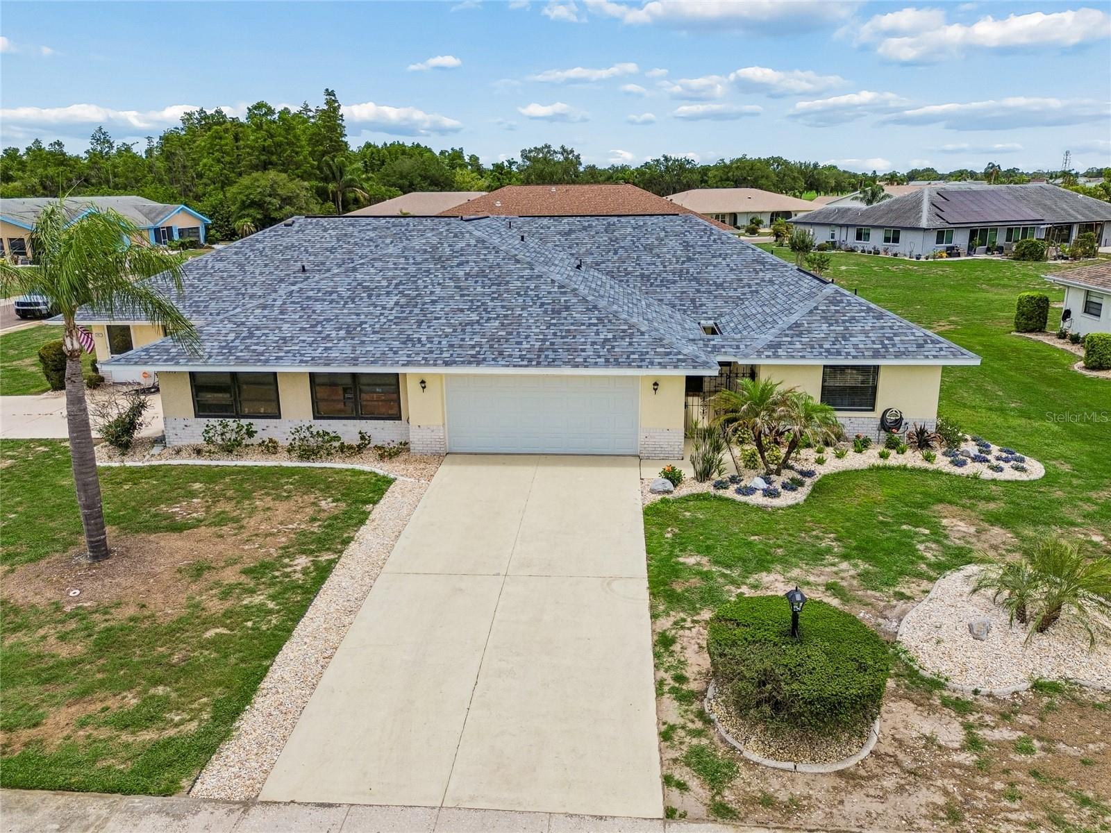 1915 W DEL WEBB BLVD, SUN CITY CENTER, FL, 33573