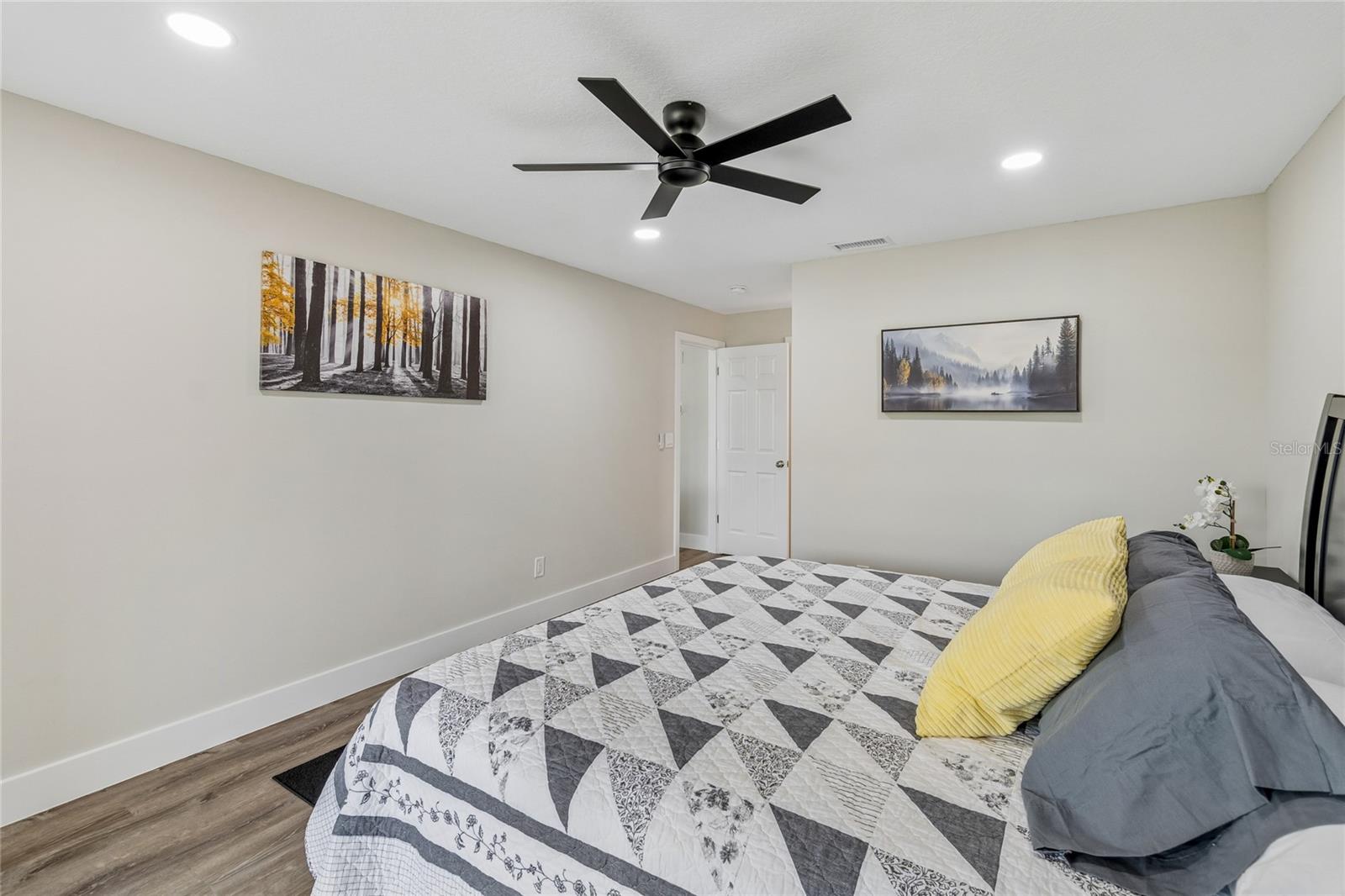 1915 W DEL WEBB BLVD, SUN CITY CENTER, FL, 33573