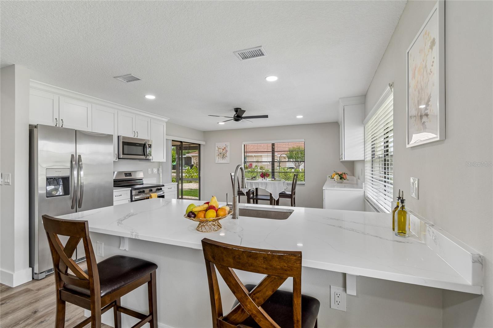 1915 W DEL WEBB BLVD, SUN CITY CENTER, FL, 33573
