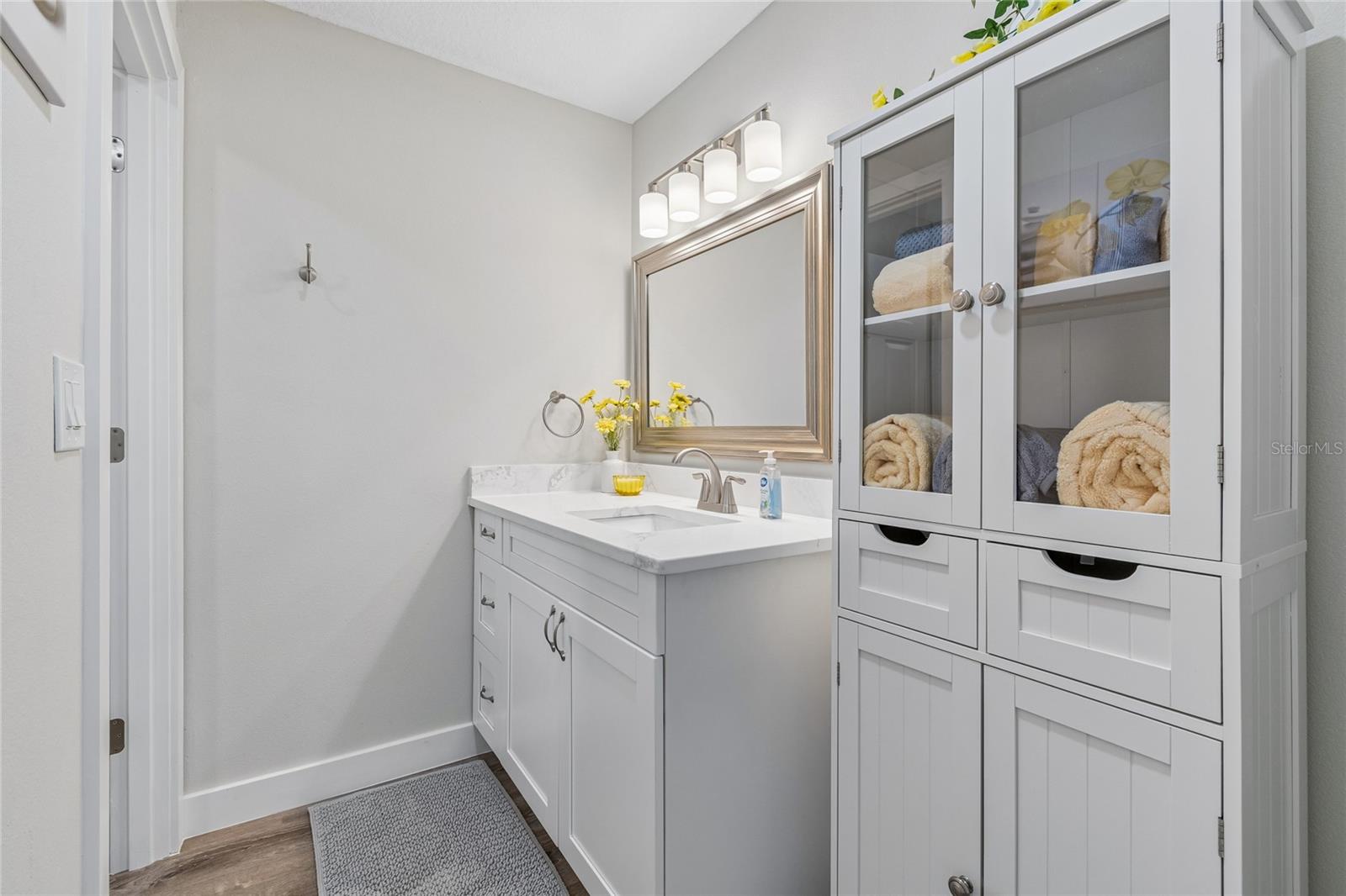 1915 W DEL WEBB BLVD, SUN CITY CENTER, FL, 33573