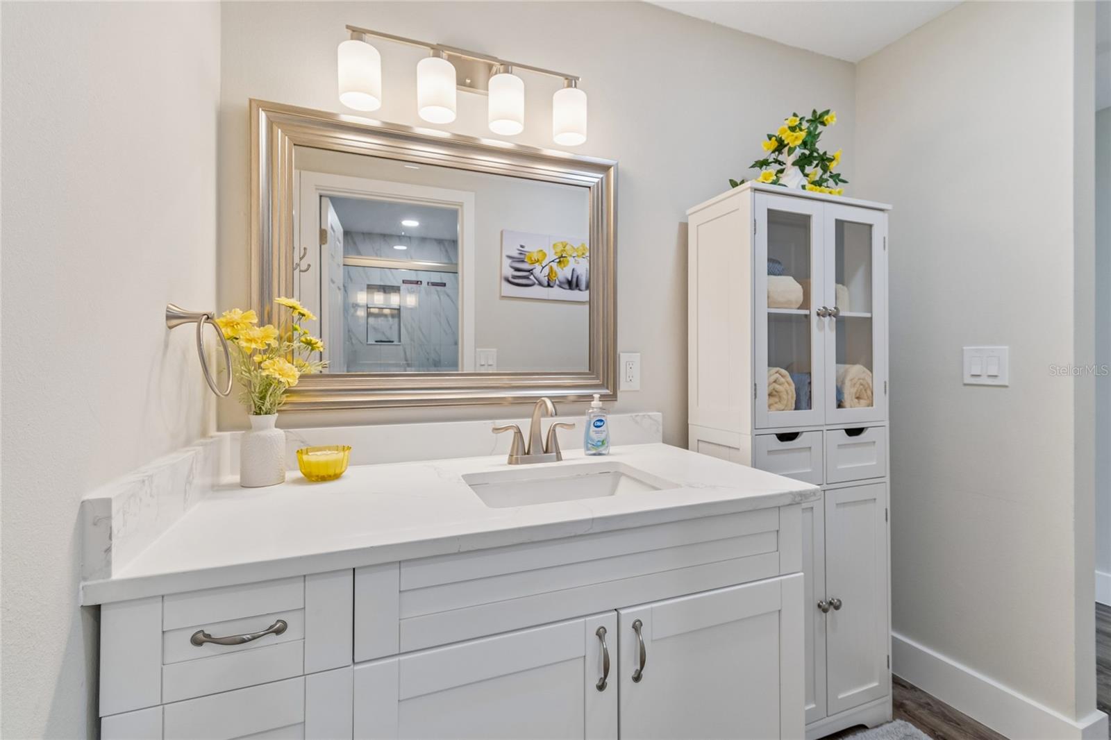 1915 W DEL WEBB BLVD, SUN CITY CENTER, FL, 33573