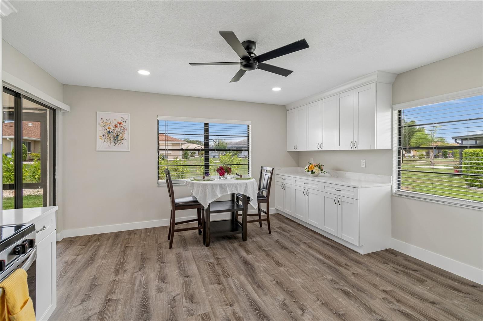 1915 W DEL WEBB BLVD, SUN CITY CENTER, FL, 33573