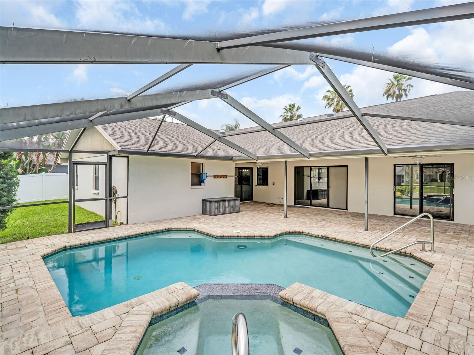 447 WHISPERING LAKES BLVD, TARPON SPRINGS, FL, 34688