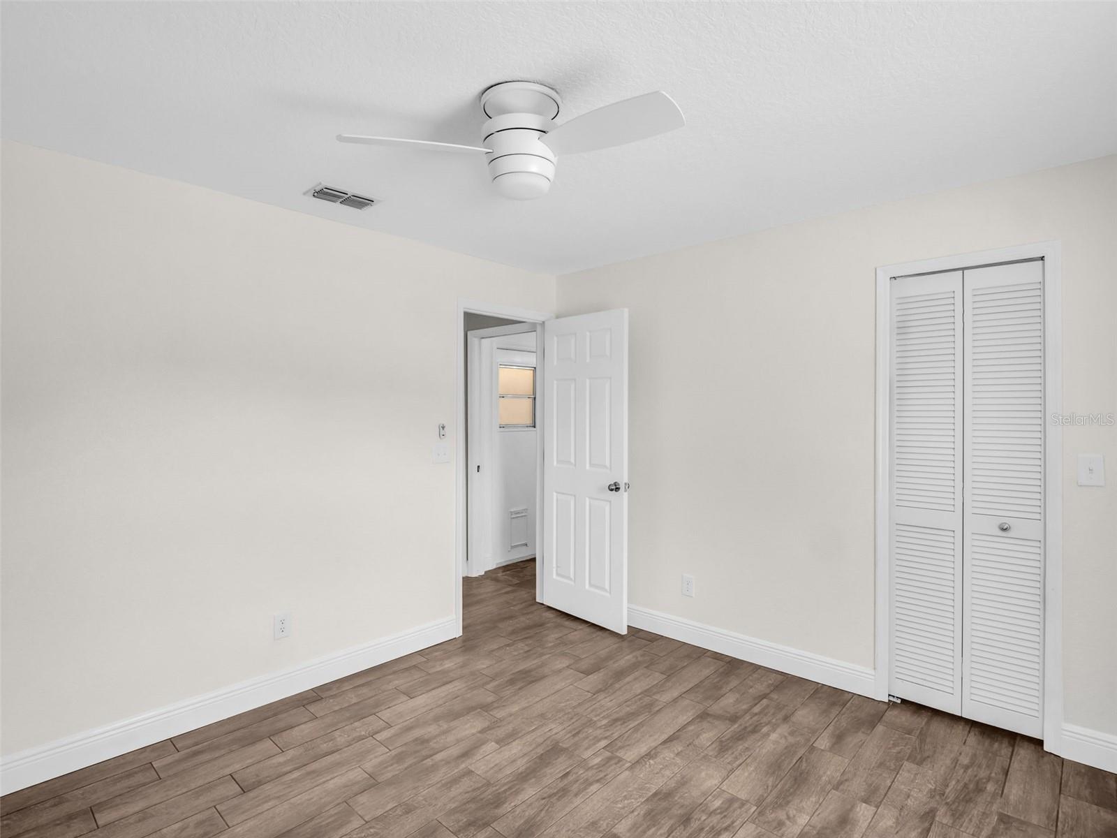 447 WHISPERING LAKES BLVD, TARPON SPRINGS, FL, 34688