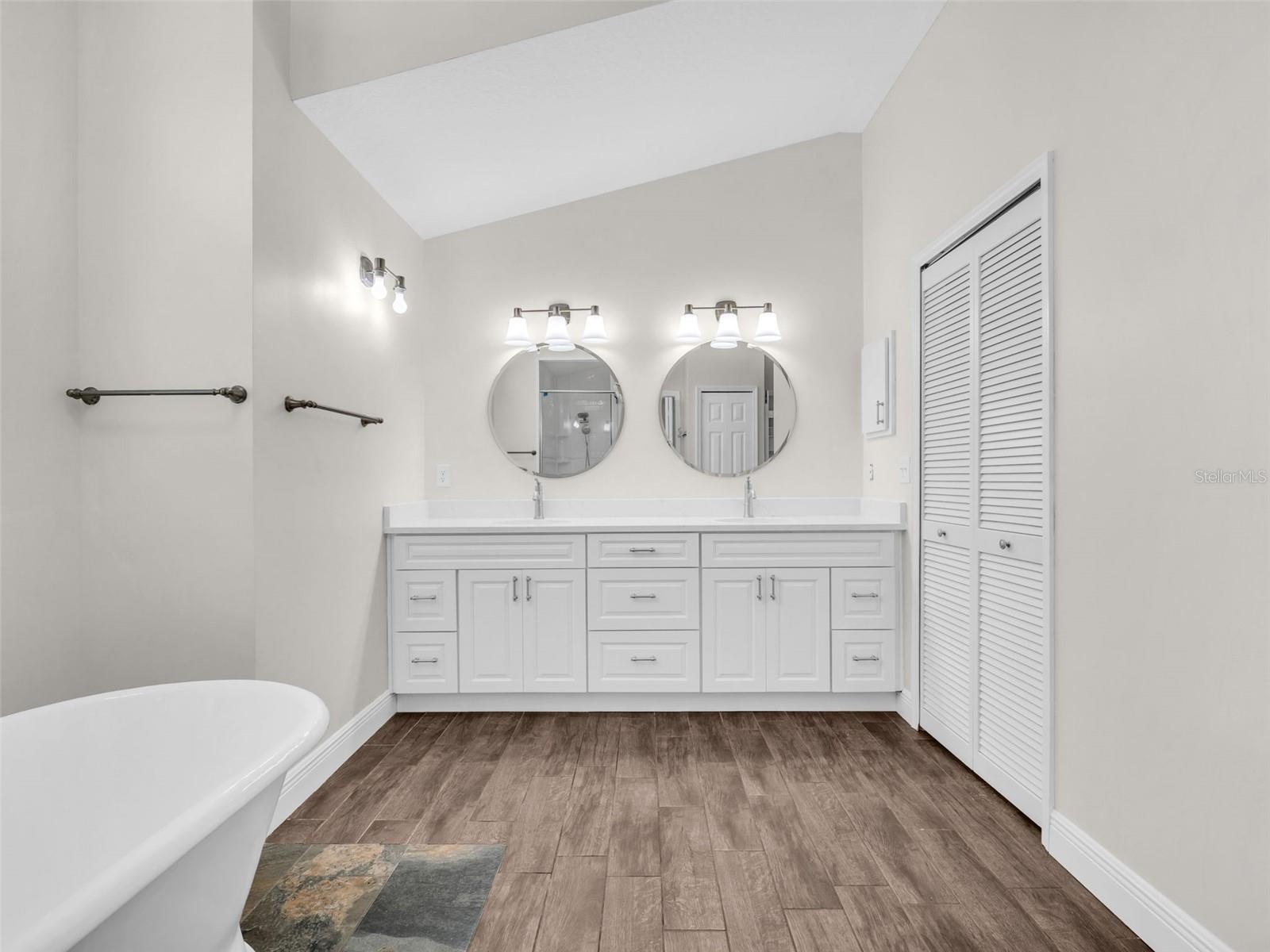 447 WHISPERING LAKES BLVD, TARPON SPRINGS, FL, 34688