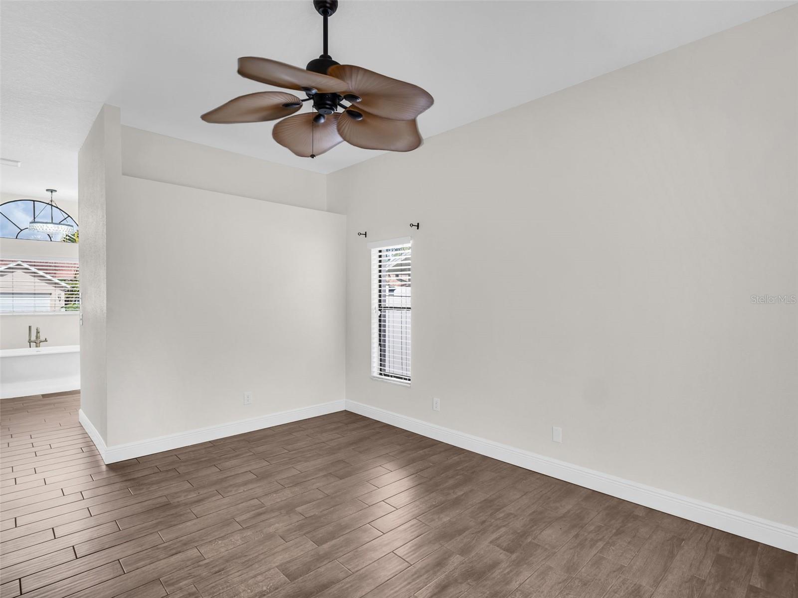 447 WHISPERING LAKES BLVD, TARPON SPRINGS, FL, 34688