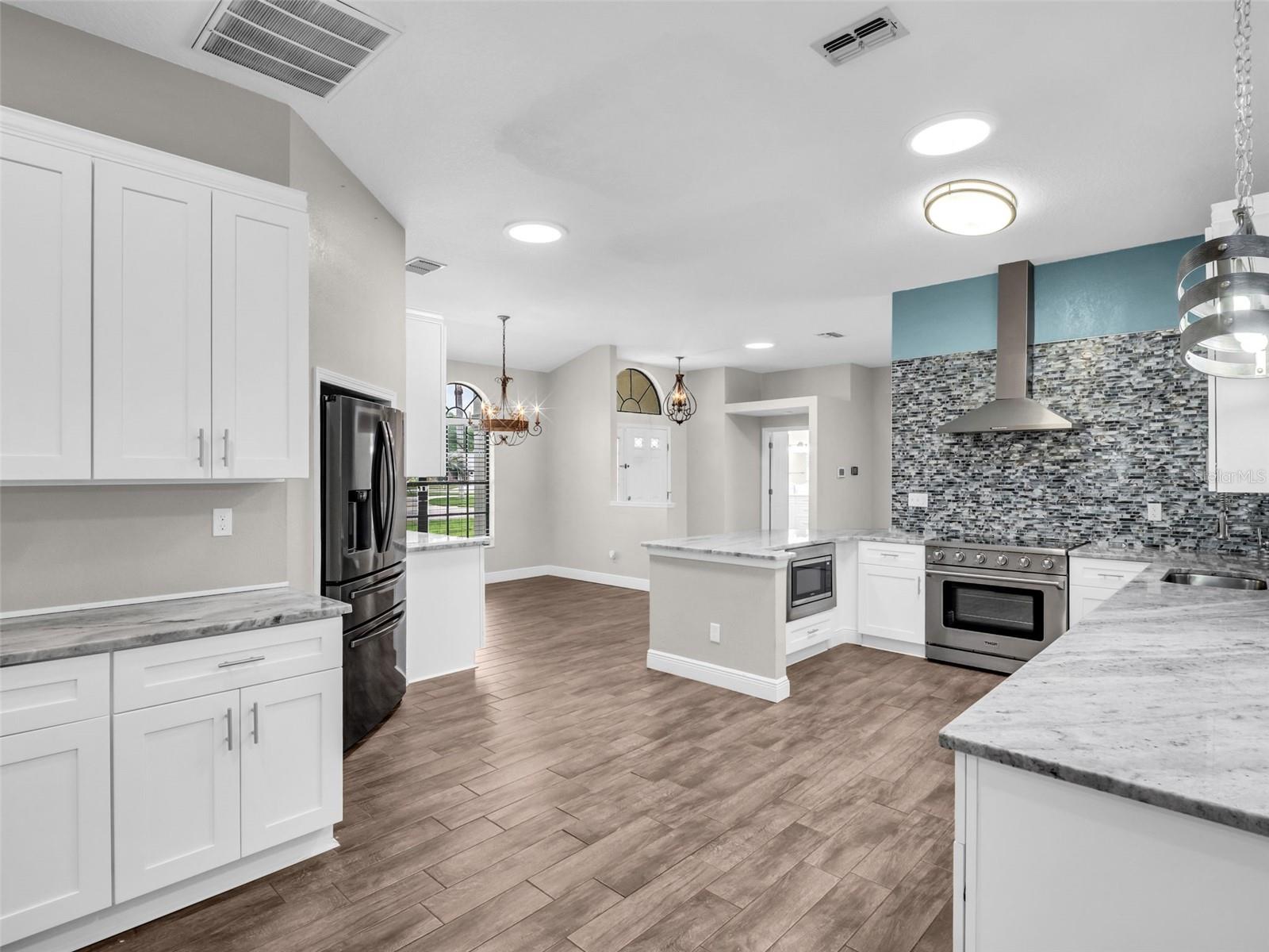 447 WHISPERING LAKES BLVD, TARPON SPRINGS, FL, 34688