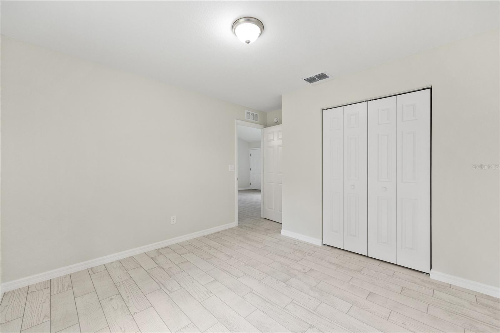 94 DOGWOOD DRIVE LOOP, OCALA, FL, 34472