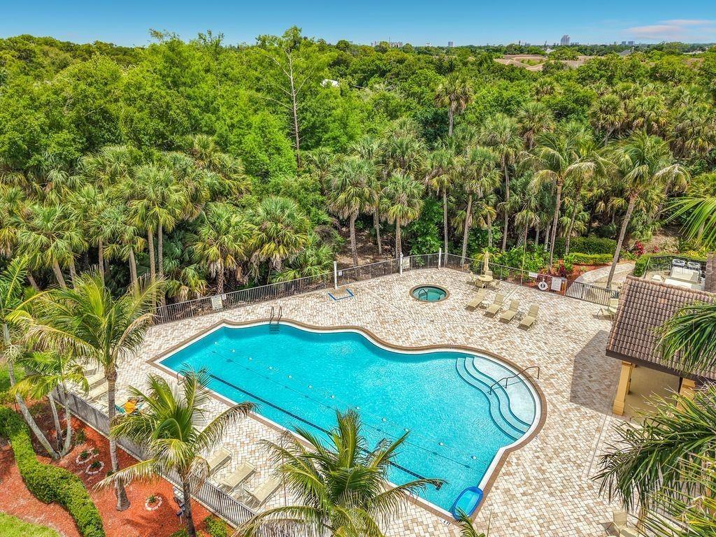 1051 WINDING PINES CIR #105, CAPE CORAL, FL, 33909