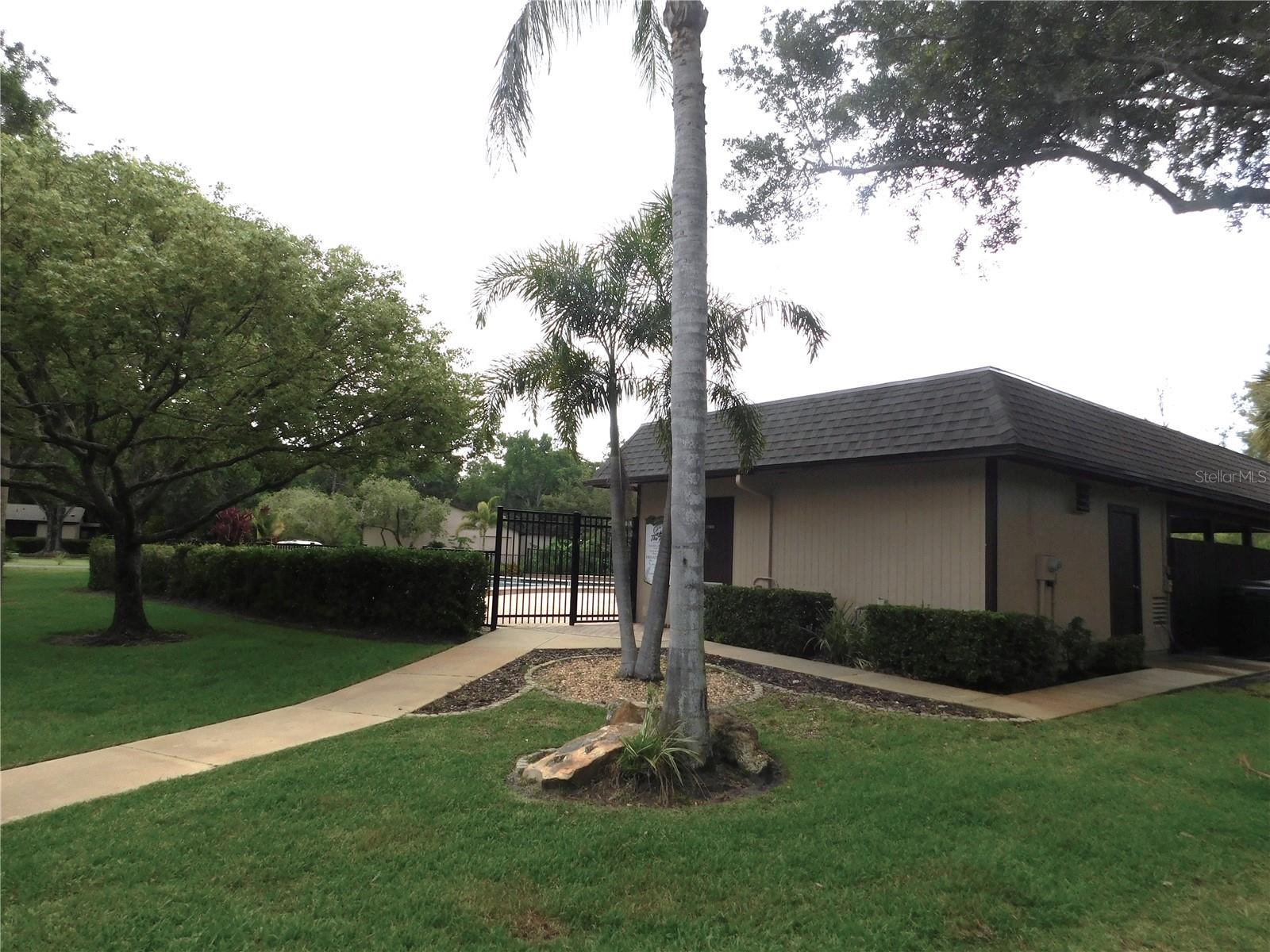 1400 TARPON WOODS BLVD #1-4, PALM HARBOR, FL, 34685