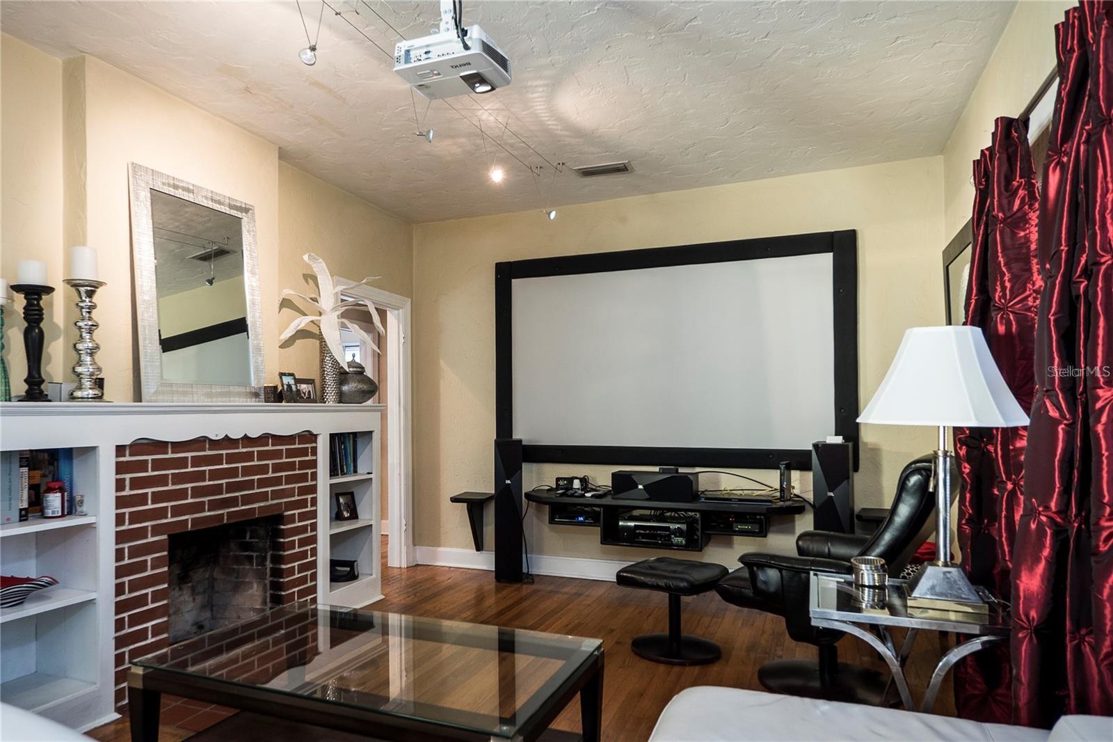 1125 NW 10TH AVE, GAINESVILLE, FL, 32605