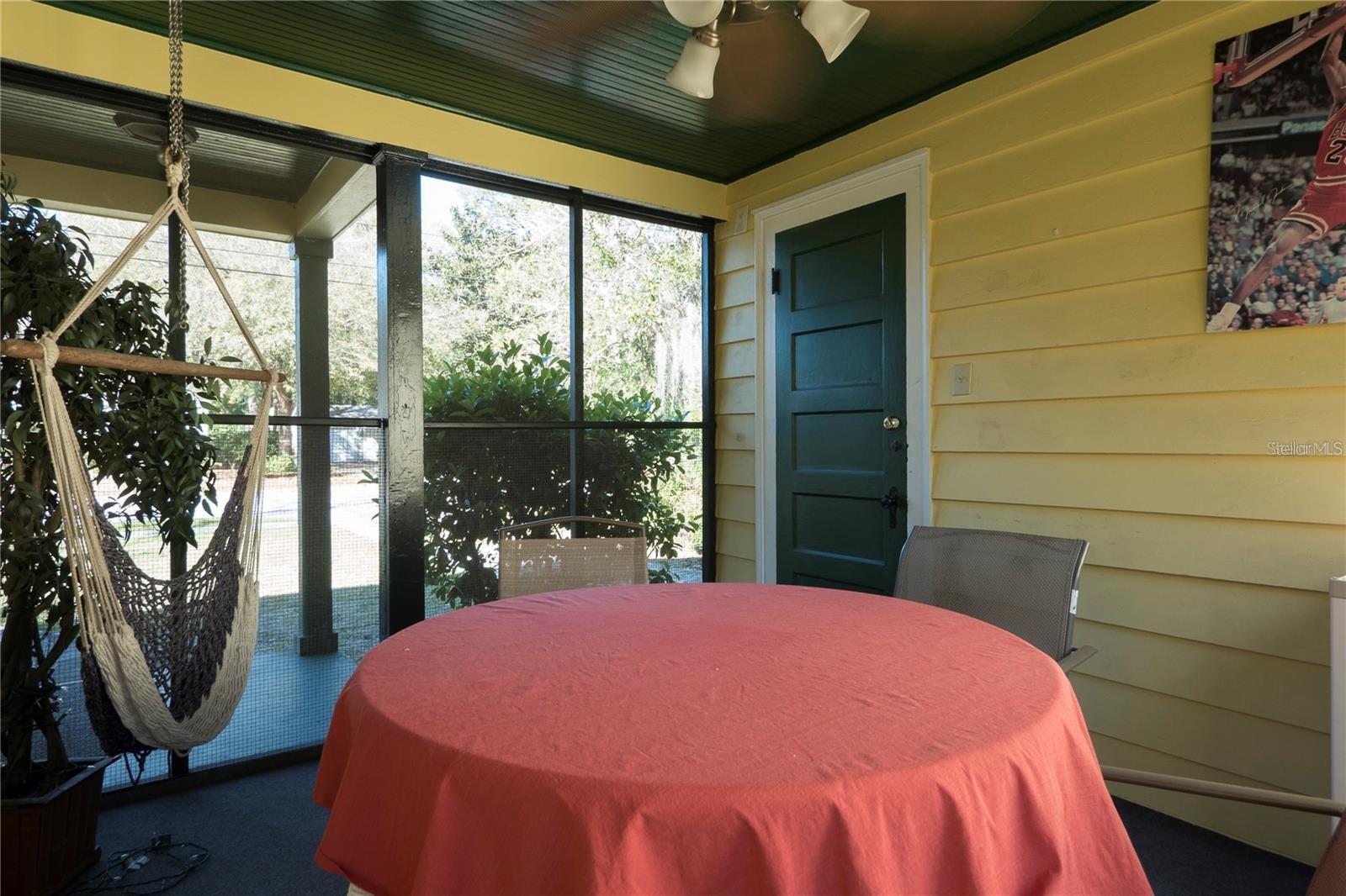 1125 NW 10TH AVE, GAINESVILLE, FL, 32605