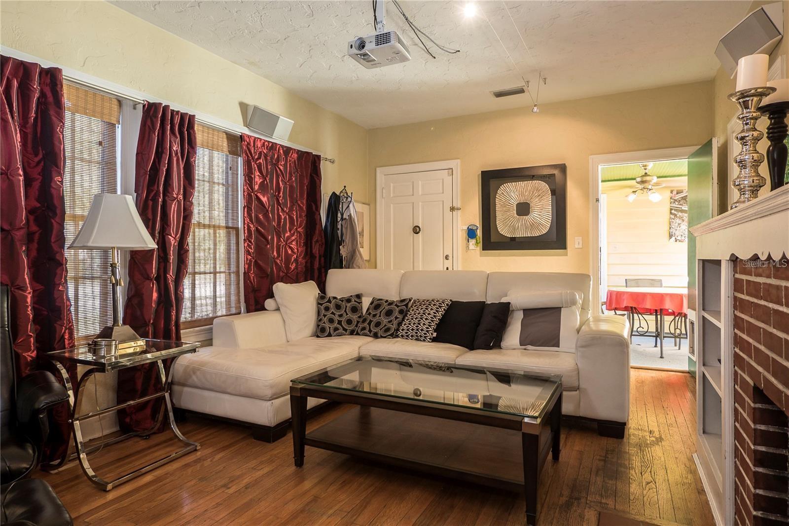 1125 NW 10TH AVE, GAINESVILLE, FL, 32605