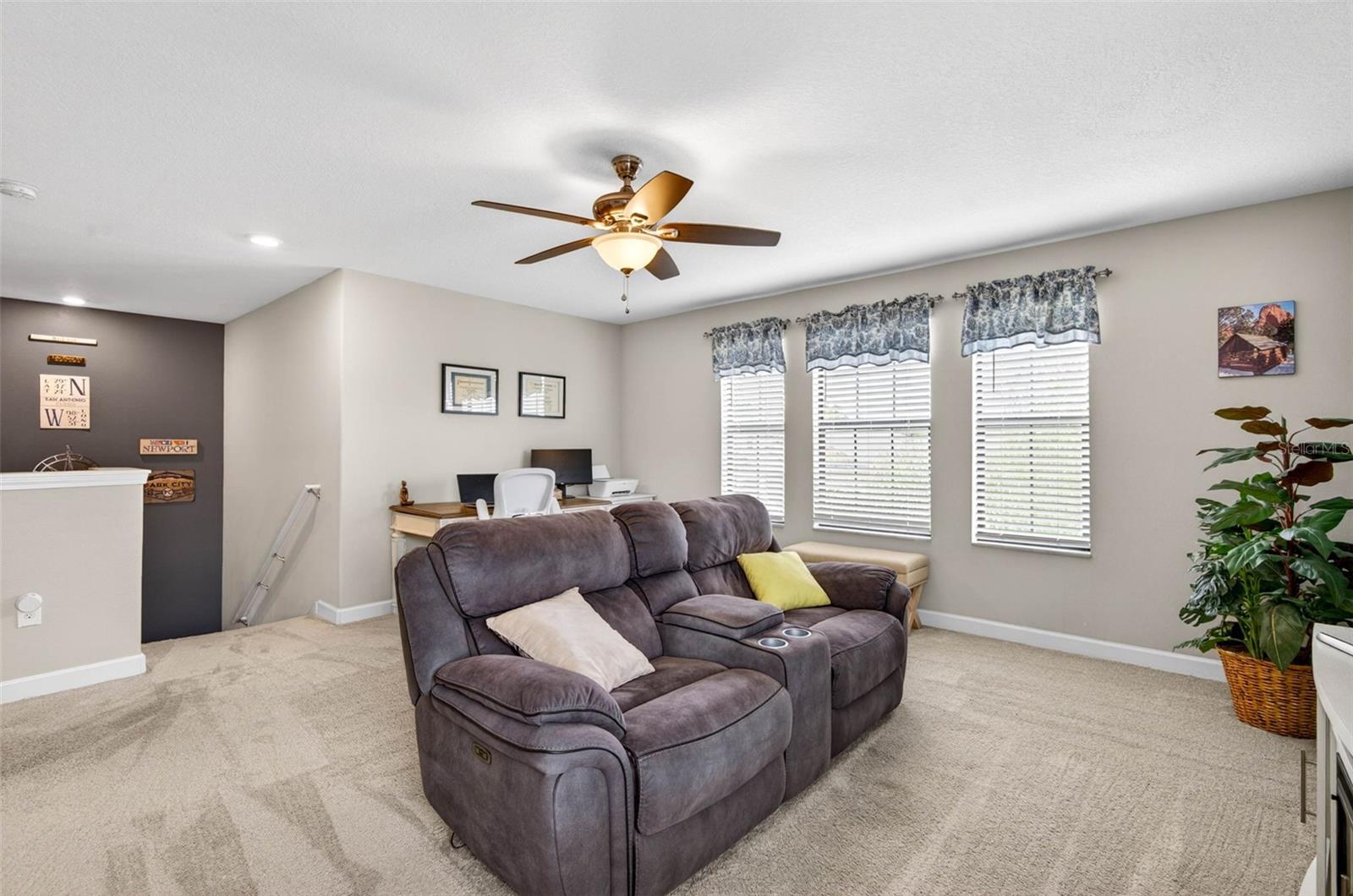 13242 SATIN LILY DR, RIVERVIEW, FL, 33579