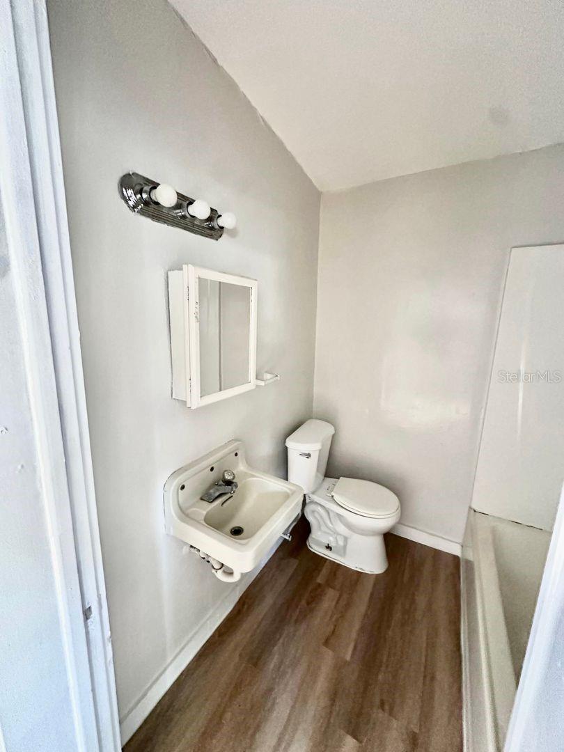 404 PENNSYLVANIA AVE, CLEARWATER, FL, 33755
