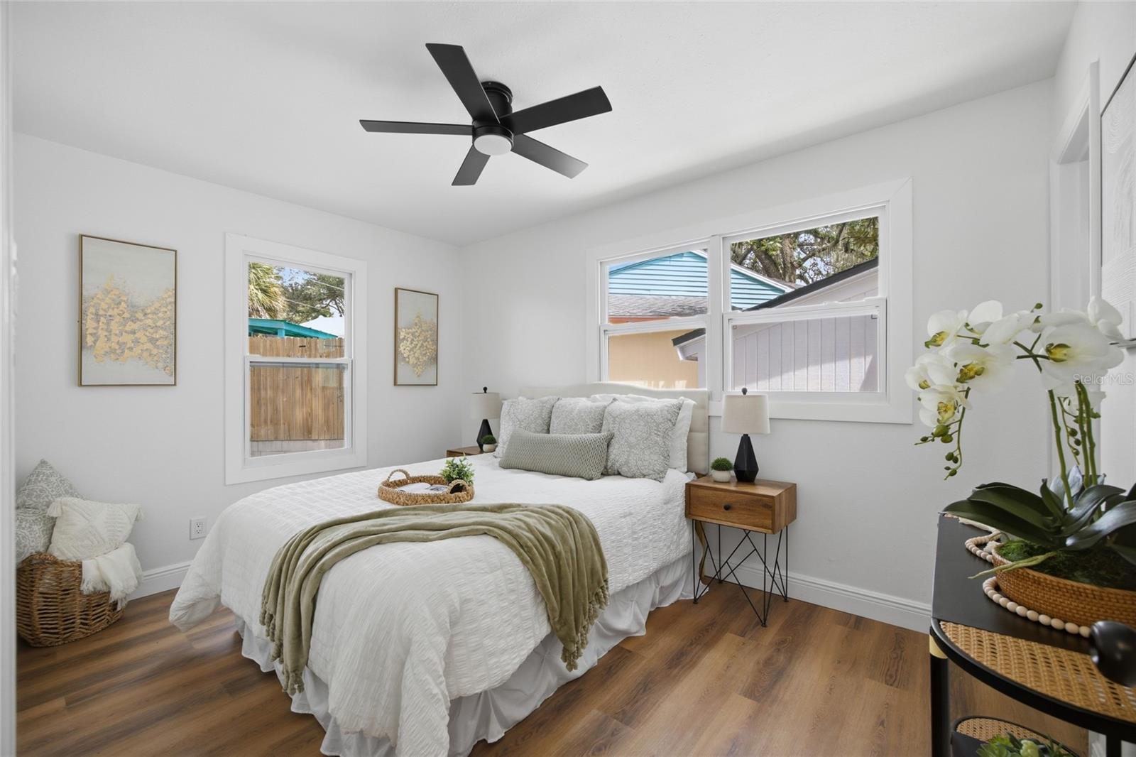 2102 E HOWELL ST, TAMPA, FL, 33610
