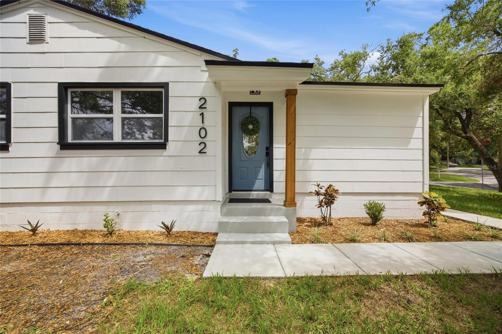 2102 E HOWELL ST, TAMPA, FL, 33610