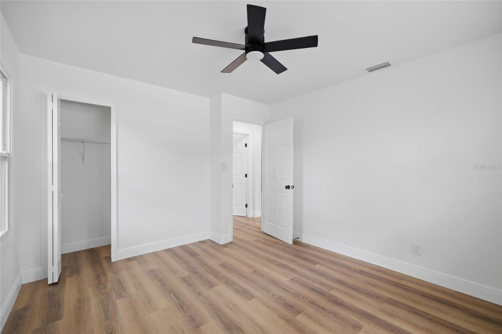 2102 E HOWELL ST, TAMPA, FL, 33610