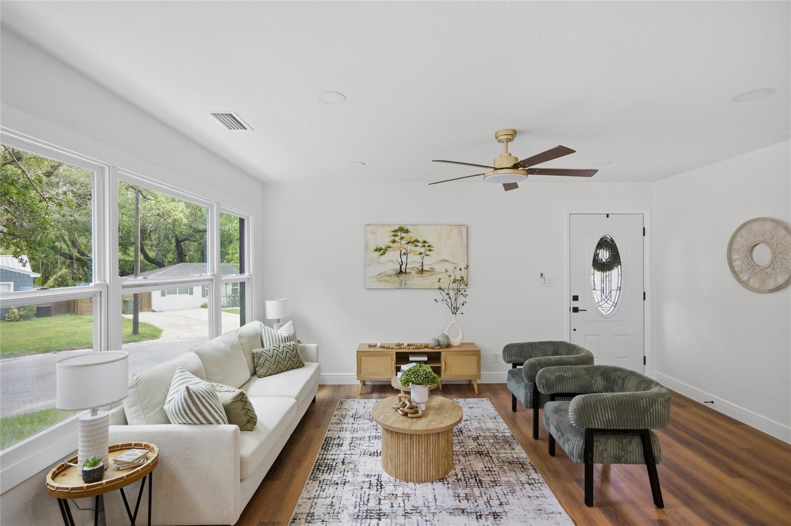 2102 E HOWELL ST, TAMPA, FL, 33610