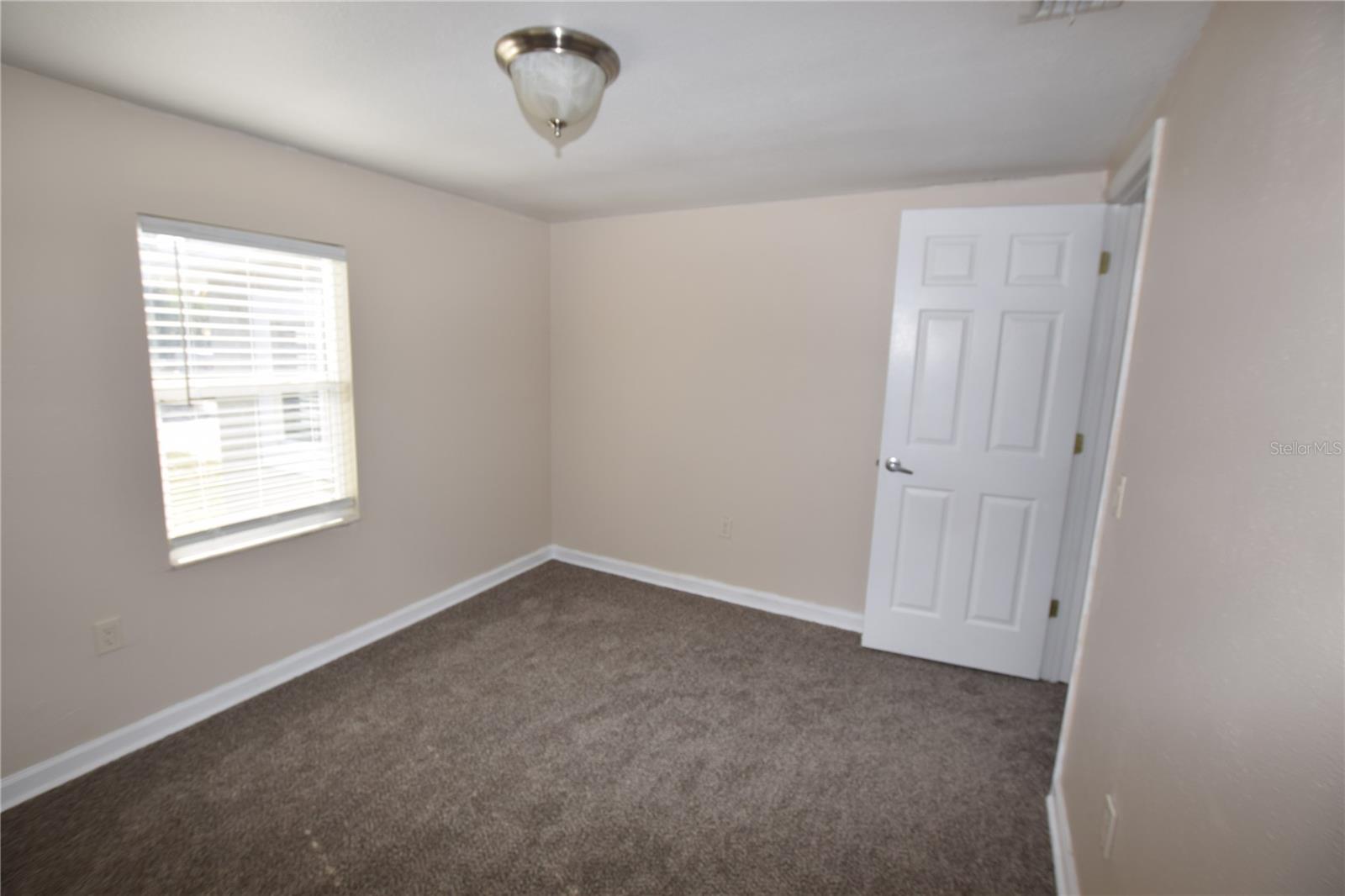 317 E BARNES AVE, EUSTIS, FL, 32726