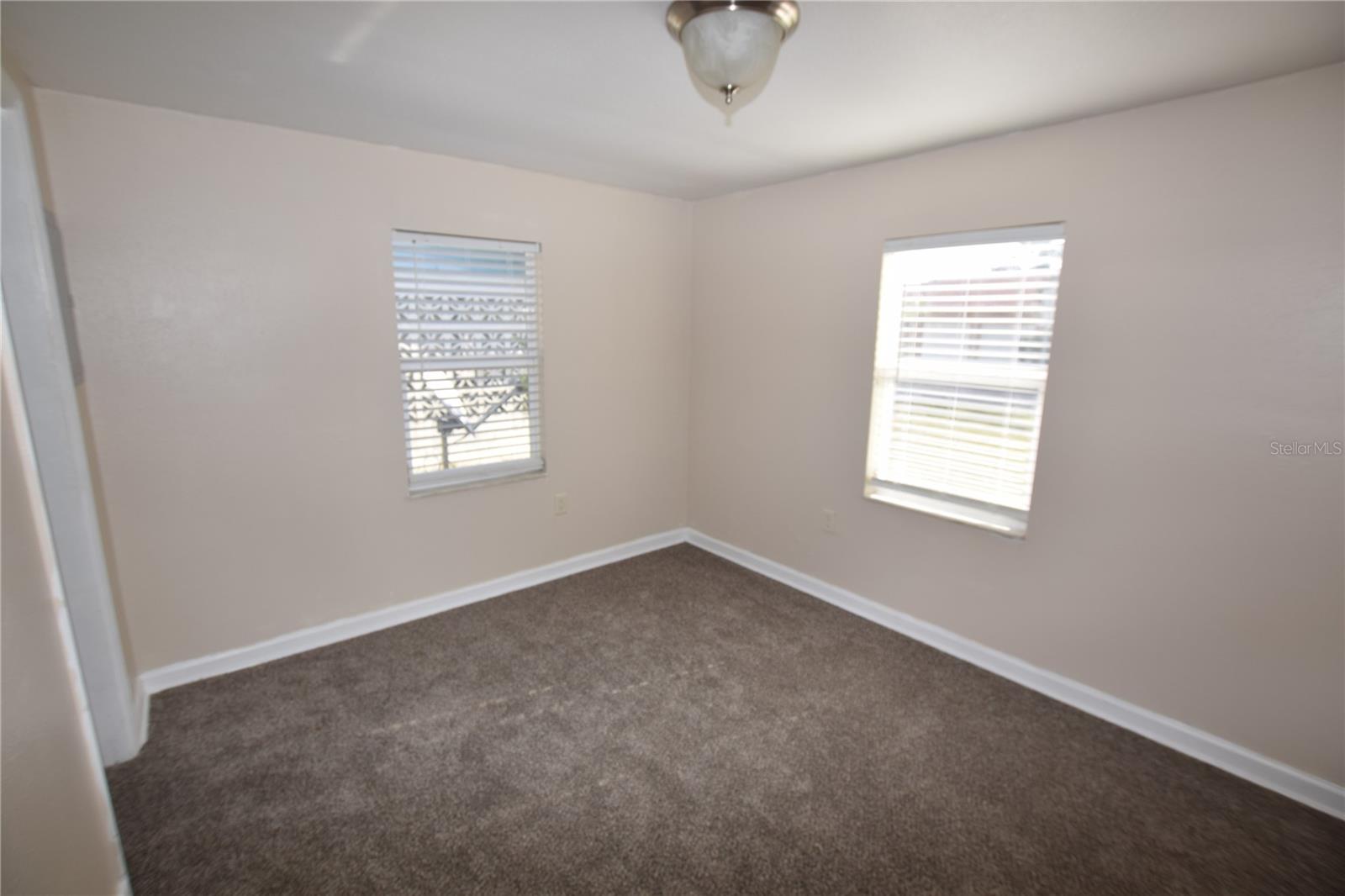 317 E BARNES AVE, EUSTIS, FL, 32726