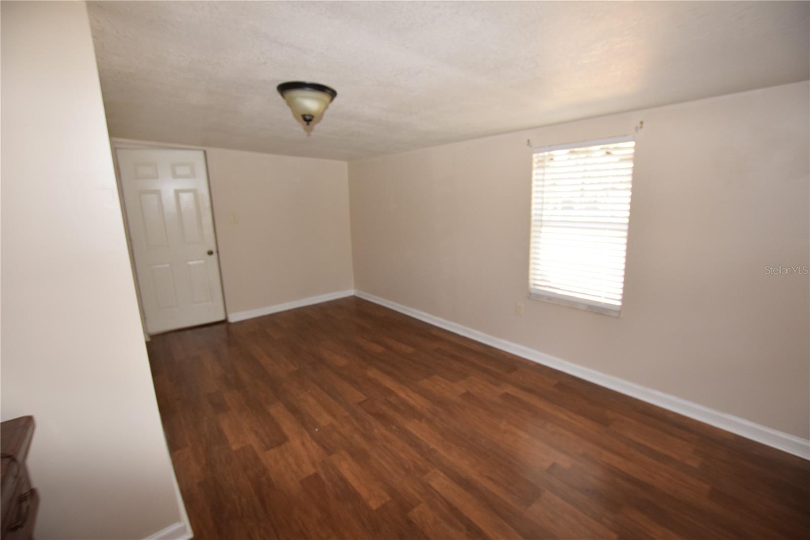 317 E BARNES AVE, EUSTIS, FL, 32726