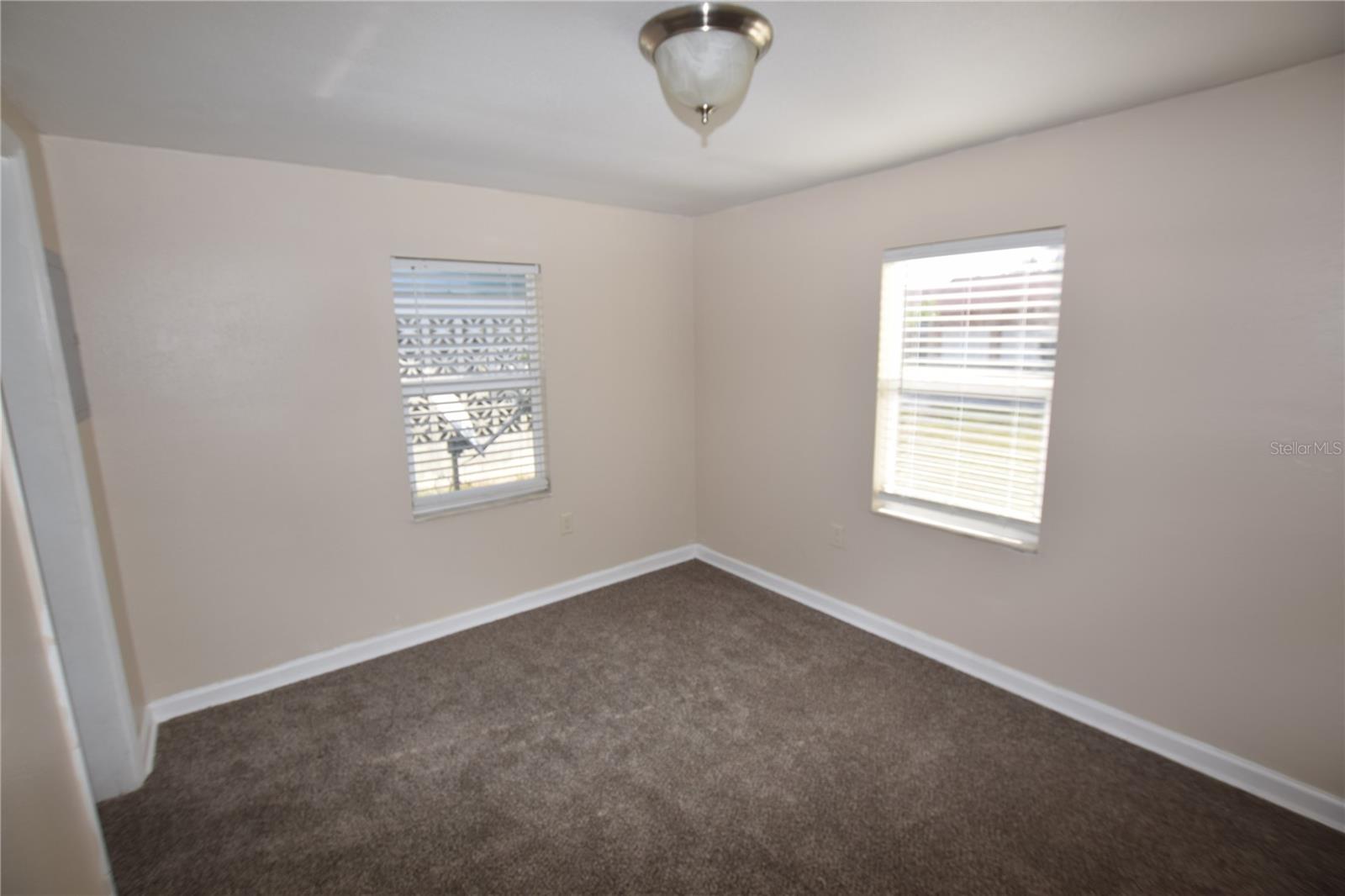 317 E BARNES AVE, EUSTIS, FL, 32726
