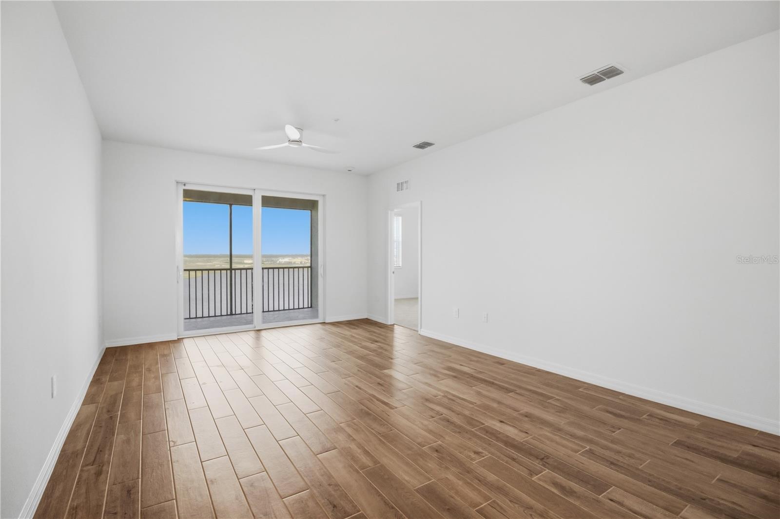 19116 SCALLOP LOOP #403, LAKEWOOD RANCH, FL, 34211