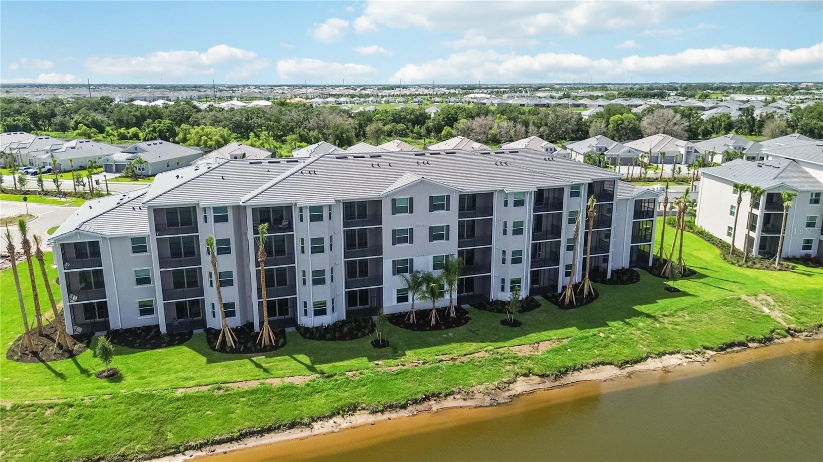 19116 SCALLOP LOOP #403, LAKEWOOD RANCH, FL, 34211