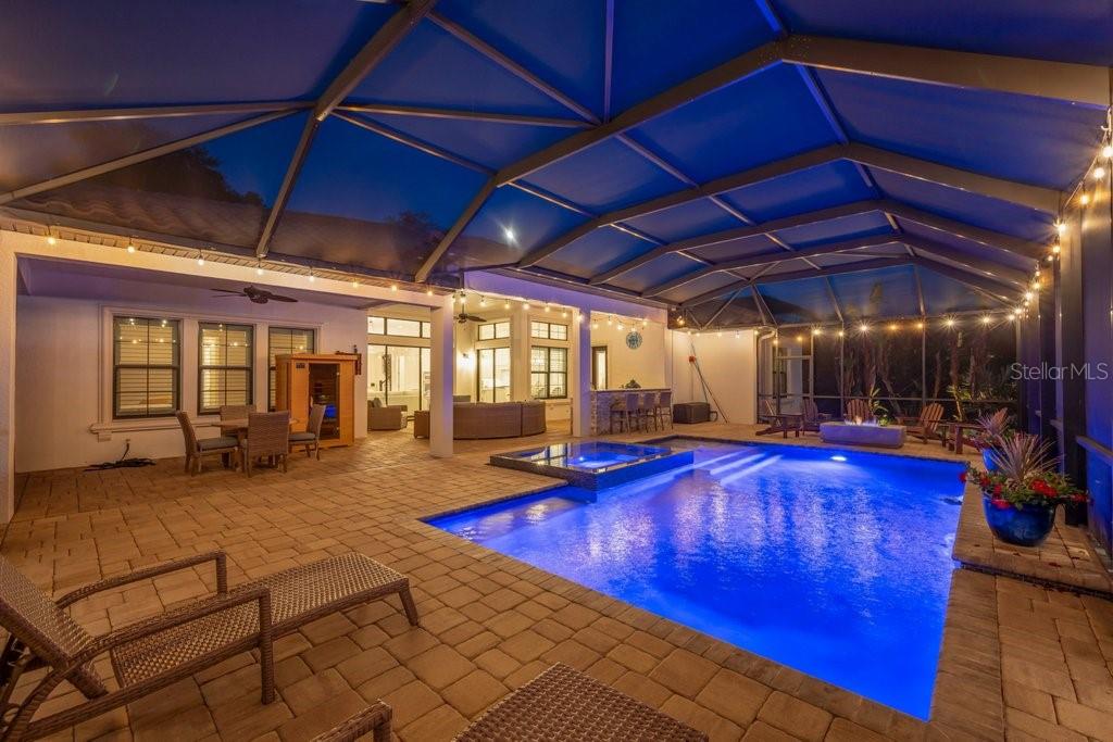 5201 ALAFIA FALLS DR, LITHIA, FL, 33547