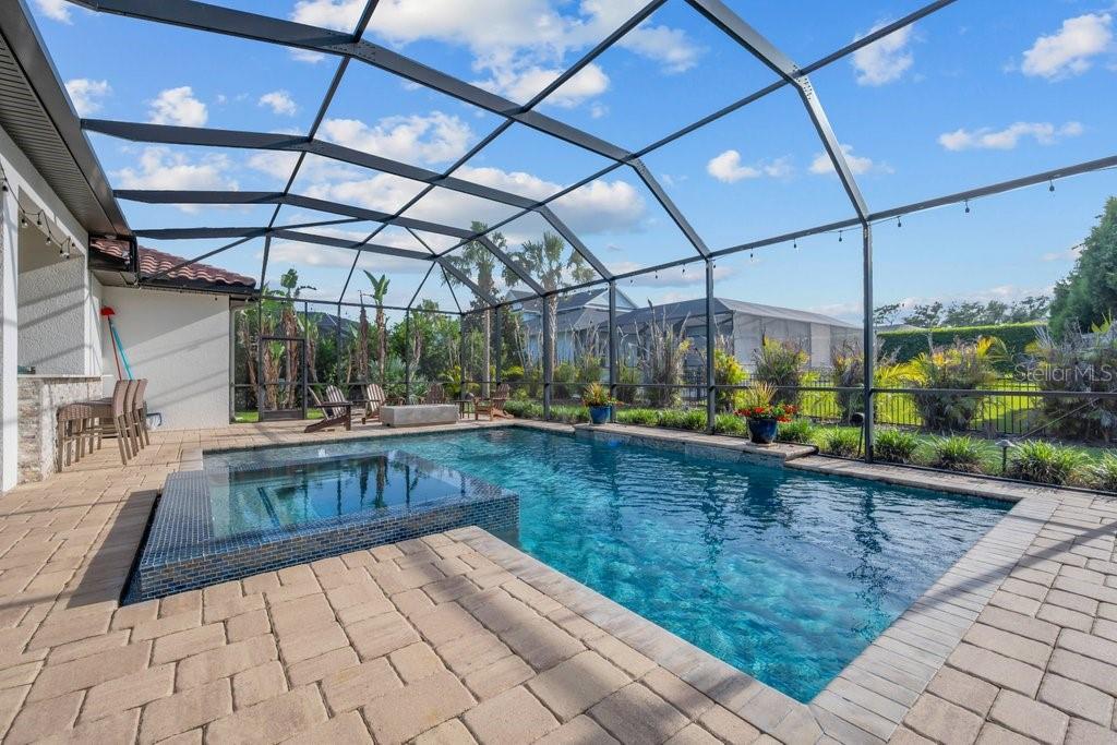 5201 ALAFIA FALLS DR, LITHIA, FL, 33547