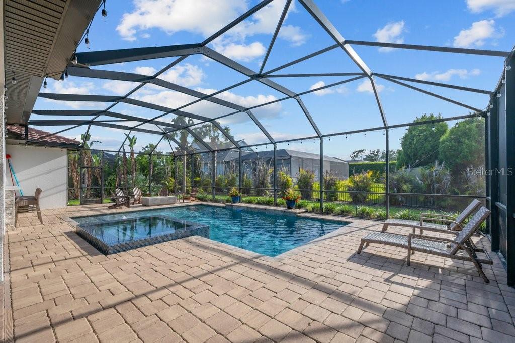 5201 ALAFIA FALLS DR, LITHIA, FL, 33547