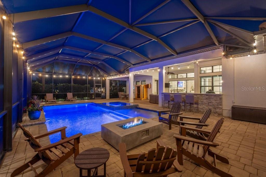 5201 ALAFIA FALLS DR, LITHIA, FL, 33547