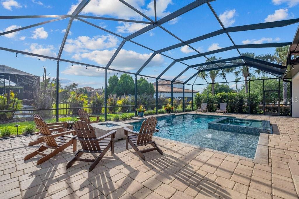 5201 ALAFIA FALLS DR, LITHIA, FL, 33547