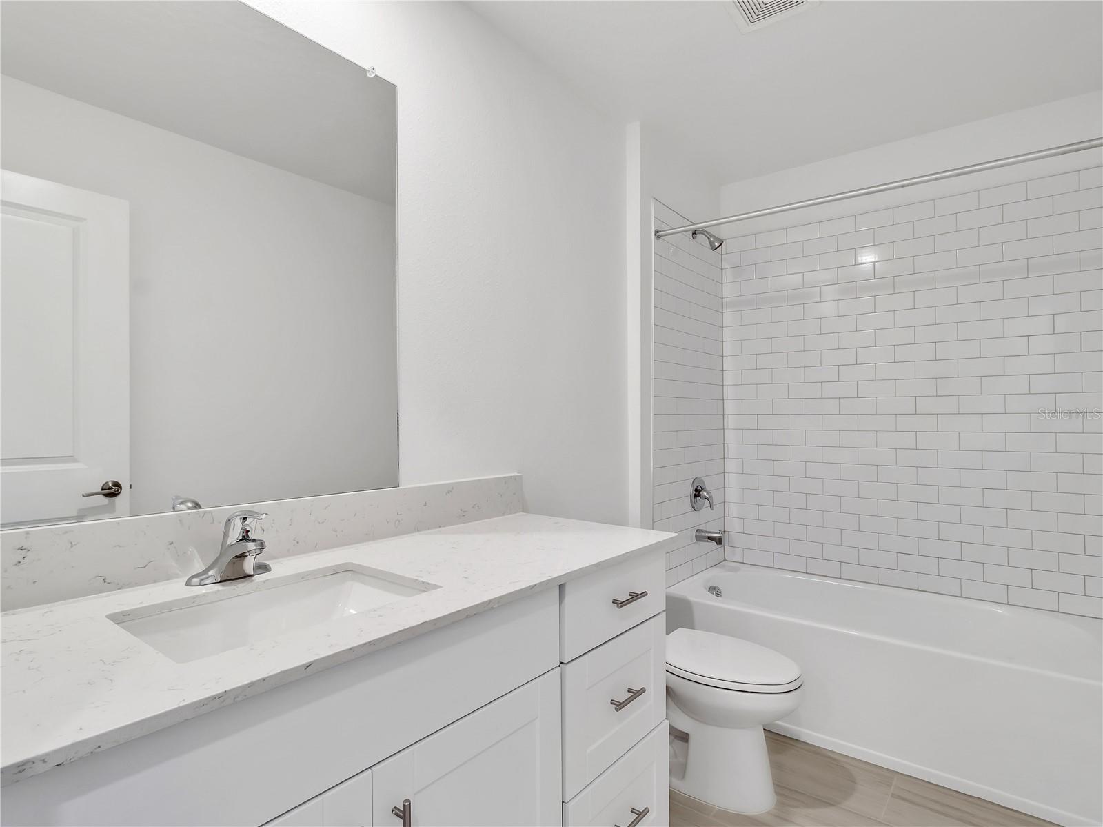 8505 BELLA MAR TRAIL, PARRISH, FL, 34219
