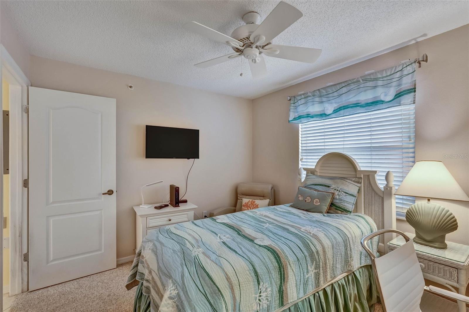 6507 STONE RIVER RD #102, BRADENTON, FL, 34203