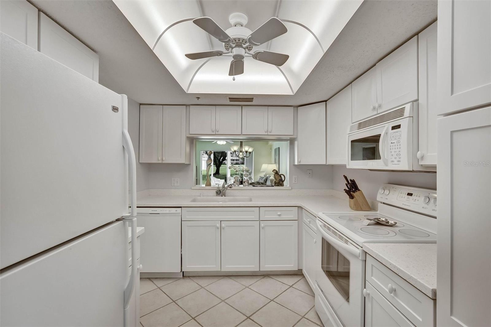 6507 STONE RIVER RD #102, BRADENTON, FL, 34203