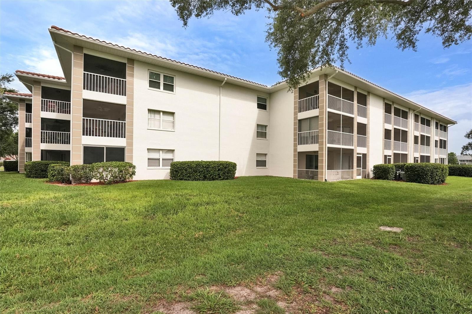 6507 STONE RIVER RD #102, BRADENTON, FL, 34203