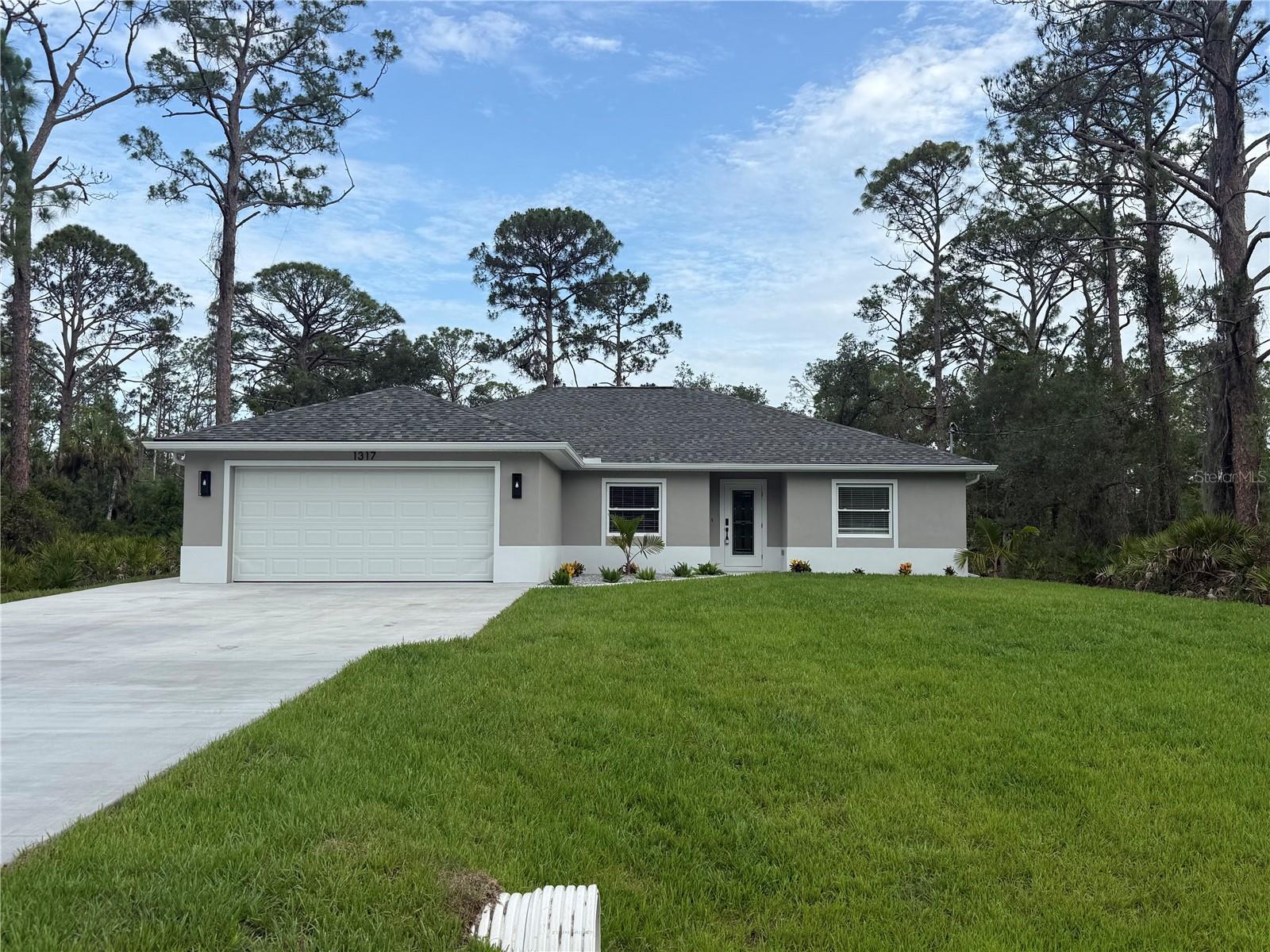 1317 BISCAYNE DR, PORT CHARLOTTE, FL, 33953